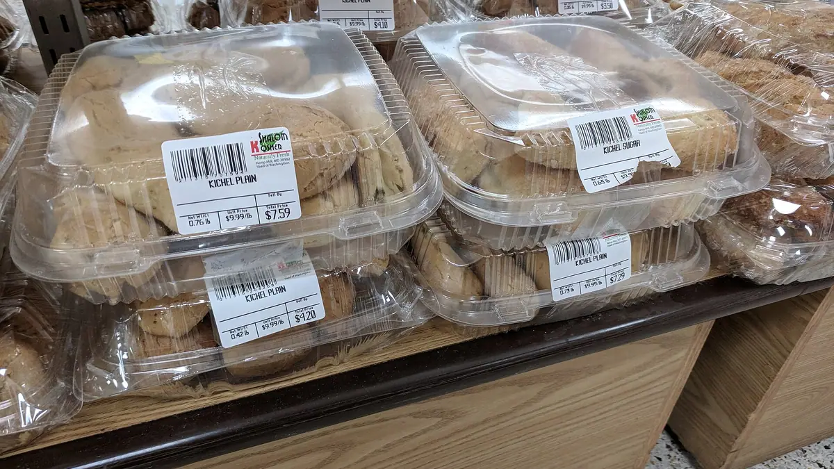 Baker George – bakery in South Molton town centre